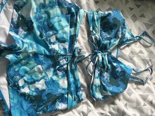 Buy & Sell Henbury Bristol - Photos for Blue bikini and shorts set