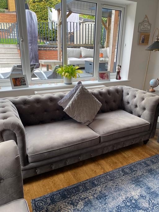 Buy & Sell Chase Terrace Lichfield - Photos for Chesterfield Sofa Set