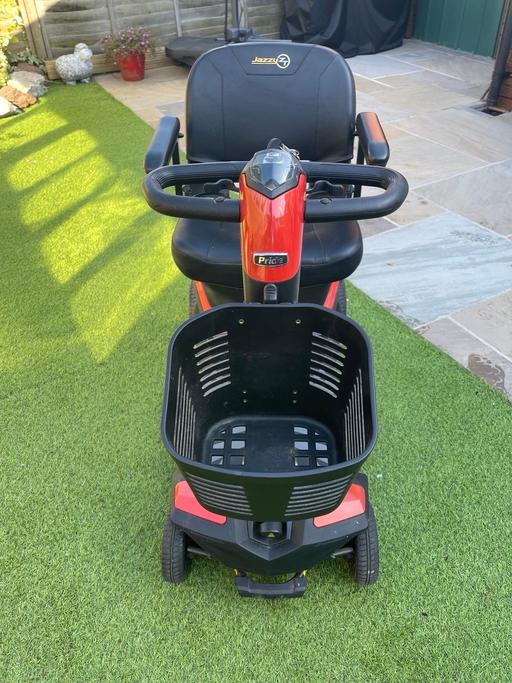 Vehicles Liverpool Knowsley - Photos for Mobility scooter- Pride Jazzy Zero Turn