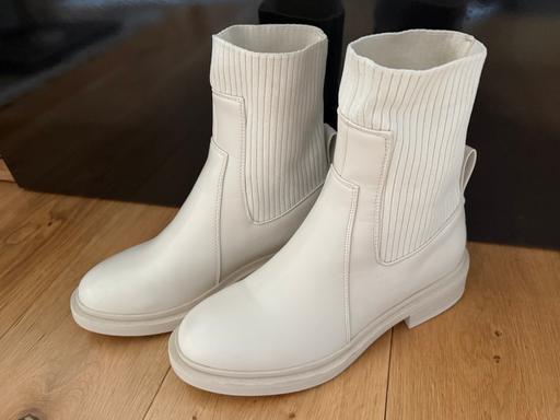 Buy & Sell Camberwell South East London - Photos for Ladies boots