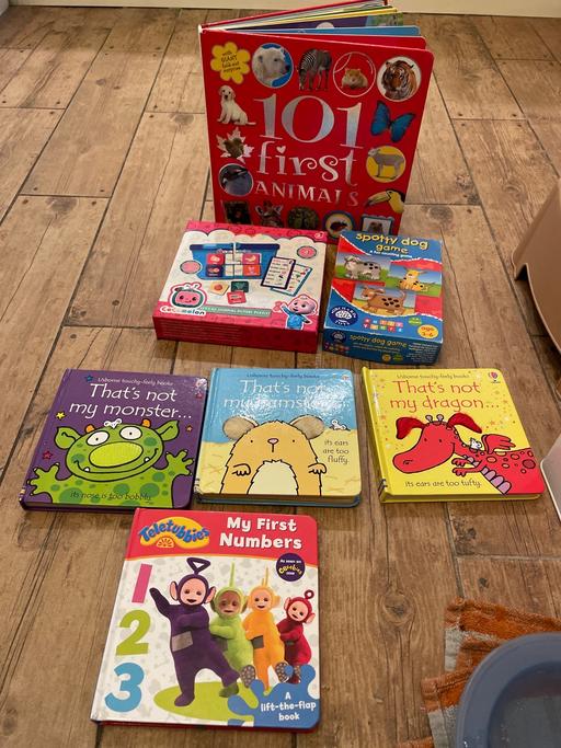 Buy & Sell Rowley Village Sandwell - Photos for Toddler books and games