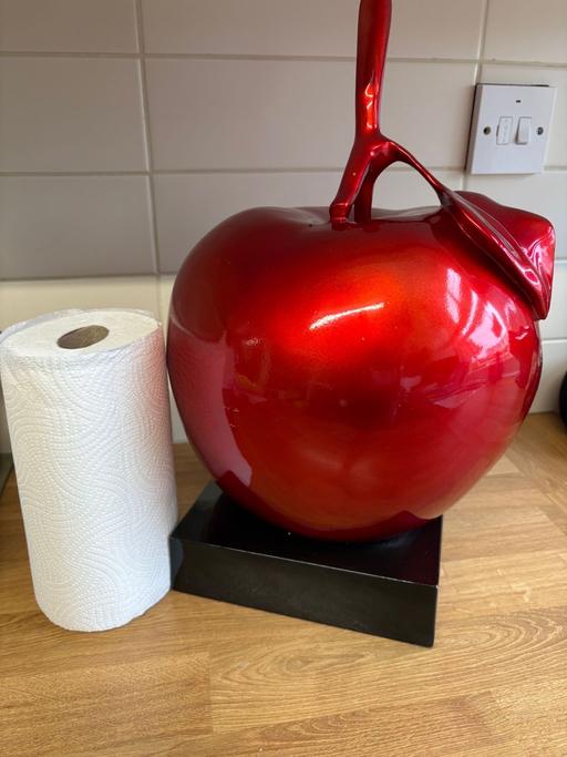 Buy & Sell Ocker Hill Sandwell - Photos for Apple statue