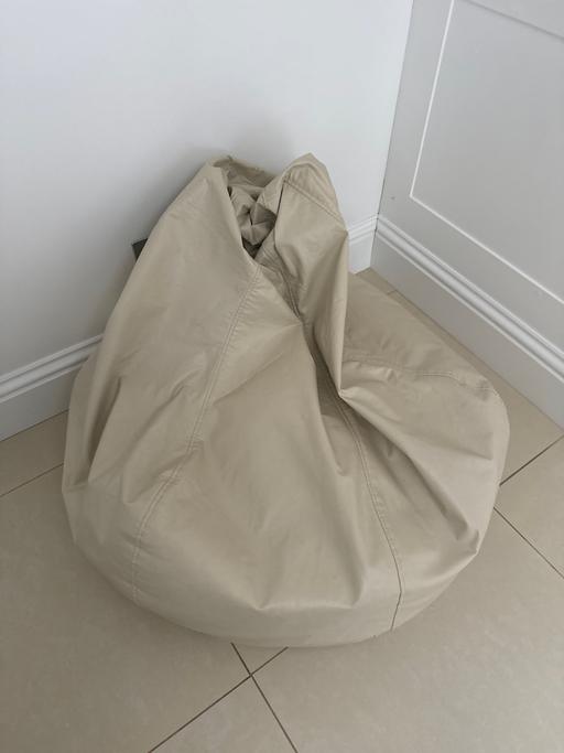 Buy & Sell Raynes Park South West London - Photos for Beige beanbag