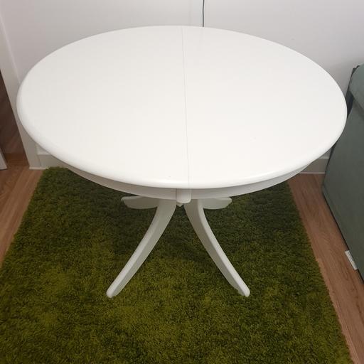 Buy & Sell East Ham East London - Photos for White round extendable table