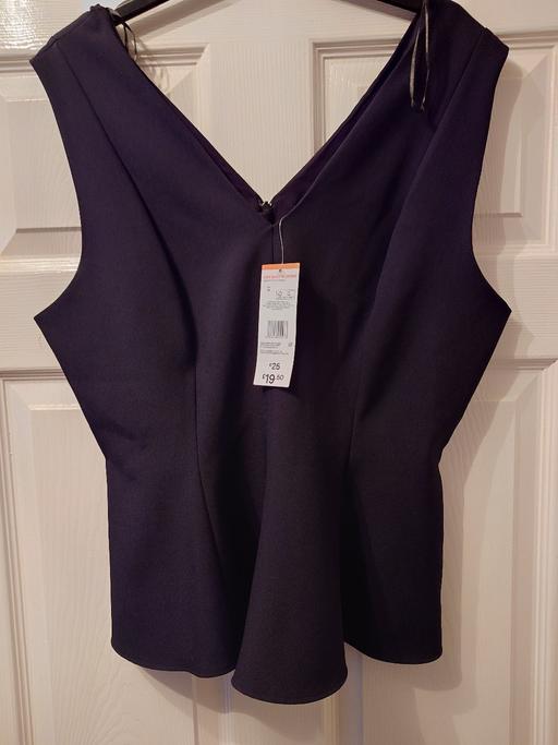 Buy & Sell Woodthorpe Charnwood - Photos for Women's black sleeveless blouse size 16