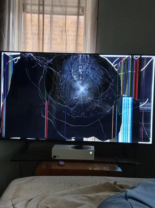 Buy & Sell Rushall Walsall - Photos for FAULTY Samsung 50 inch smart TV