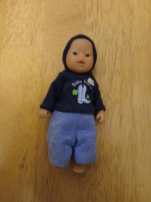 Buy & Sell Reedley Burnley - Photos for zapt creation mini world male doll