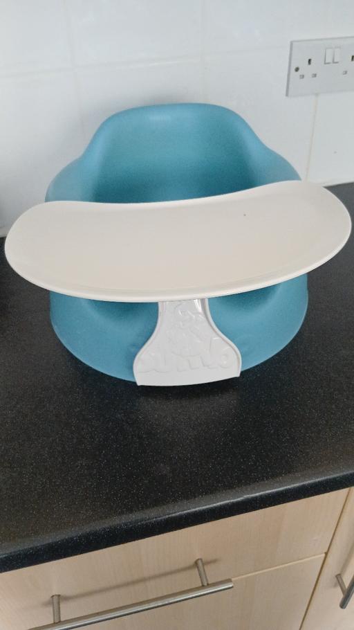 Buy & Sell Reedley Burnley - Photos for blue bumbo seat and tray