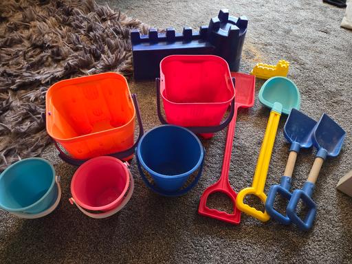 Buy & Sell Codsall South Staffordshire - Photos for Buckets & Spades