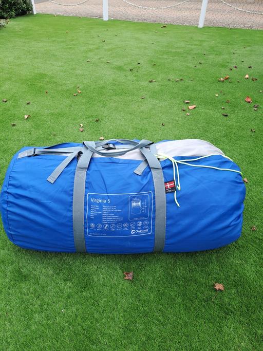 Buy & Sell Clacton-on-Sea Tendring - Photos for 3 roomed tunnel tent