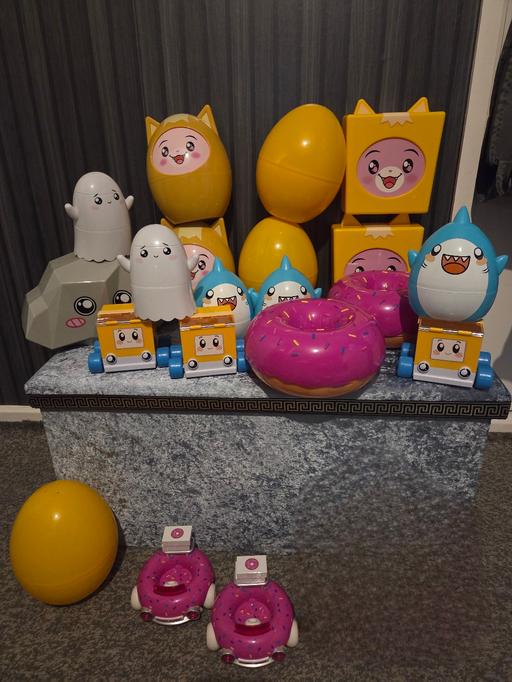 Buy & Sell Yew Tree Estate Sandwell - Photos for lankybox toys bundle