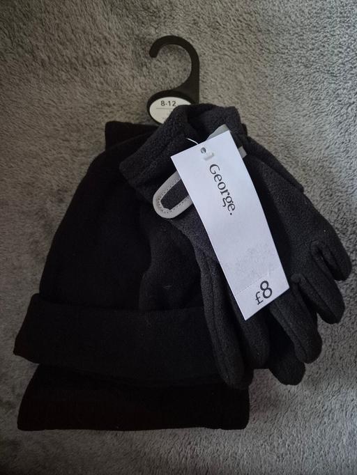 Buy & Sell Crumpsall Manchester - Photos for new Kids Fleece Hat,Gloves & Snood Set