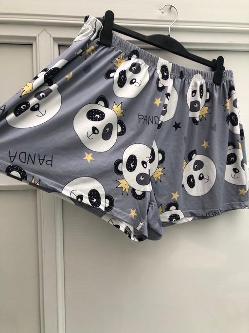 Buy & Sell Cradley Heath Sandwell - Photos for (Size 18ish) LADIES SHORTS