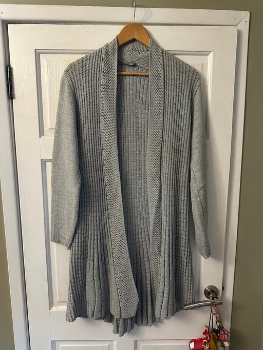 Buy & Sell Longley Sheffield - Photos for Woman’s cardigan