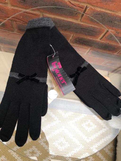 Buy & Sell Cradley Heath Sandwell - Photos for NEW GLOVES