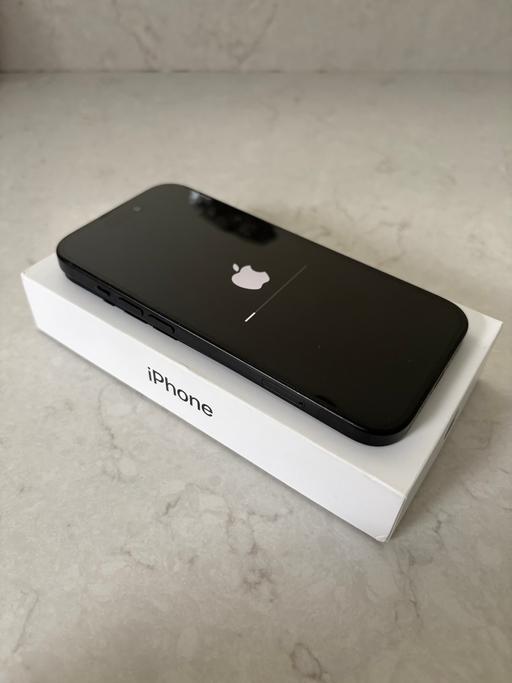Buy & Sell Stretton East Staffordshire - Photos for iPhone 15 128 GB Black (excellent condition)