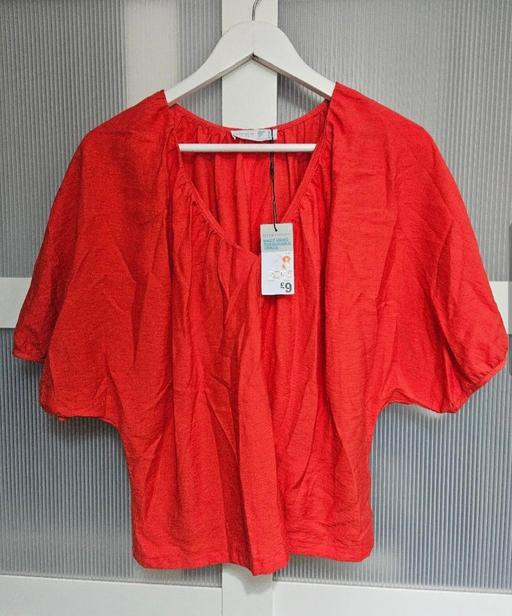 Buy & Sell Weston Point Halton - Photos for 🌟NEW🌟 Size 8 PRIMARK red top