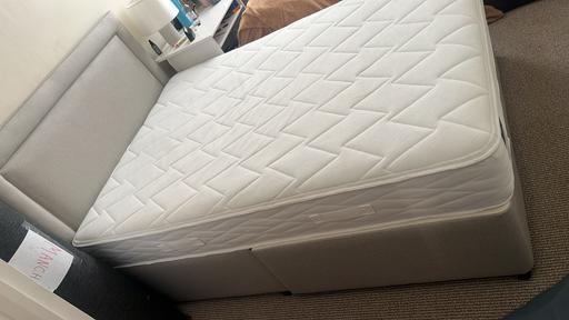 Buy & Sell Whalley Range Manchester - Photos for Grey divan bed double and mattress