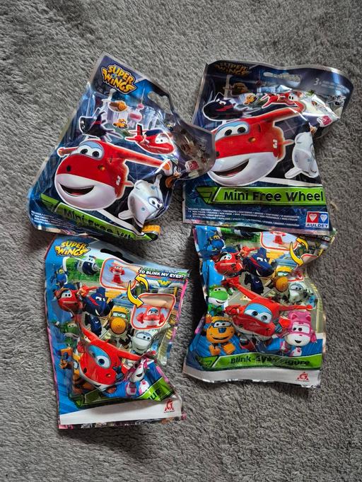 Buy & Sell Crumpsall Manchester - Photos for new Superwings Figure Blind Bags
