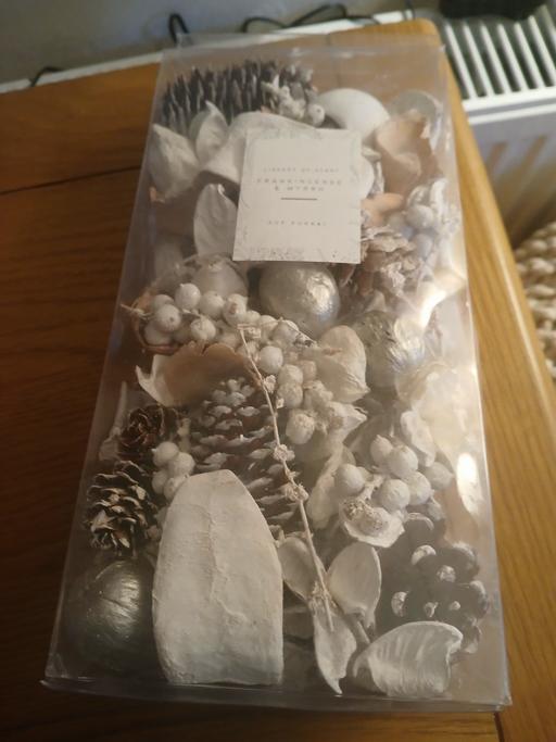 Buy & Sell Beeston Broxtowe - Photos for M&S Potpourri)