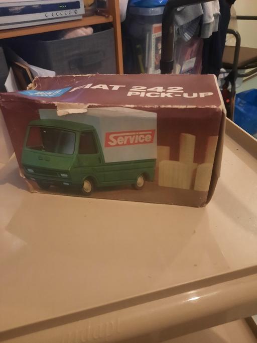 Buy & Sell Old Kent Road South East London - Photos for plastic truck