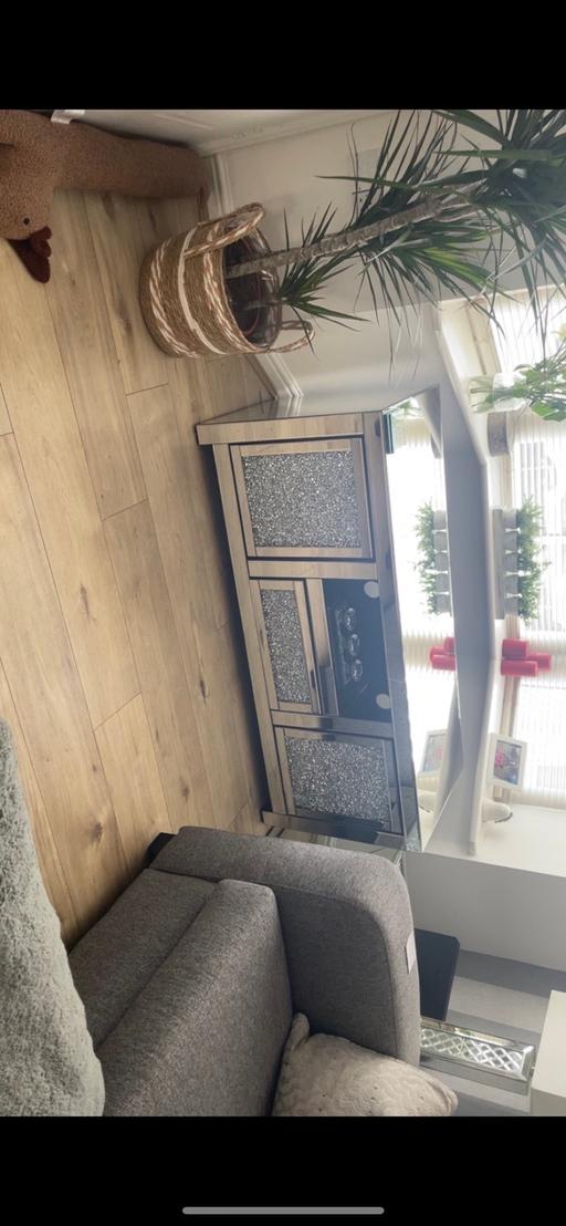 Buy & Sell Sutton Coldfield Birmingham - Photos for Mirrored diamanté tv unit