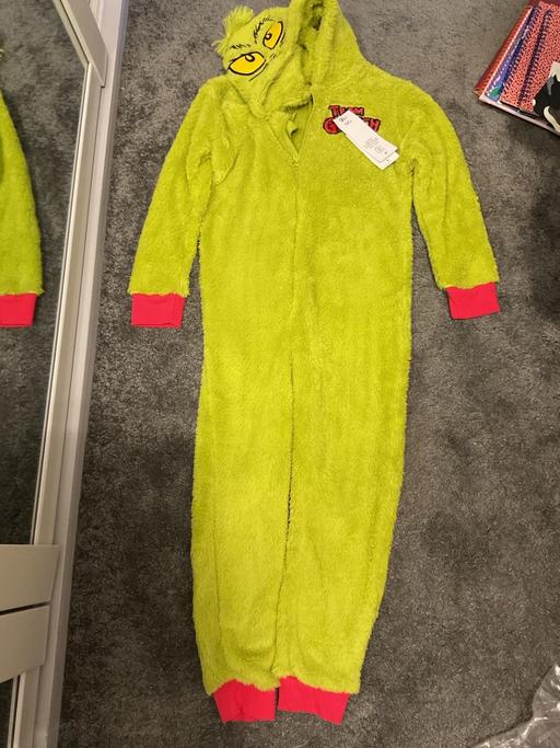 Buy & Sell Whiston Rotherham - Photos for Grinch onesie. New with tags!