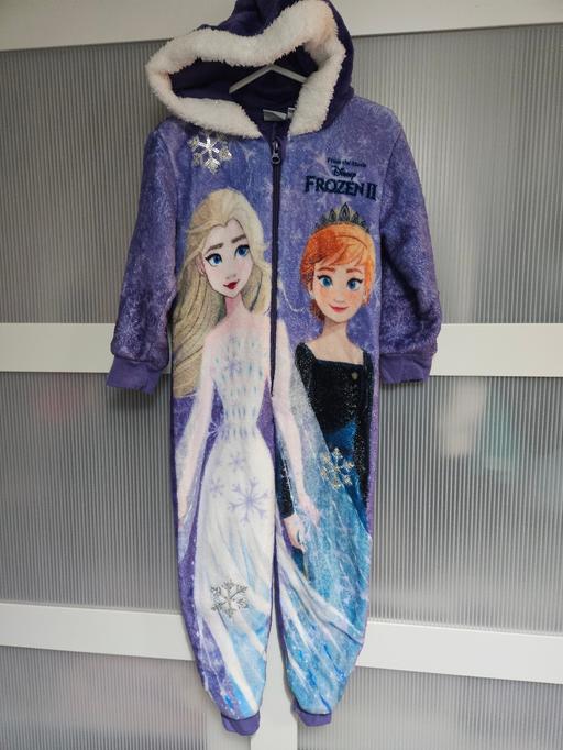 Buy & Sell Weston Point Halton - Photos for Age 3-4 F&F Frozen onesie