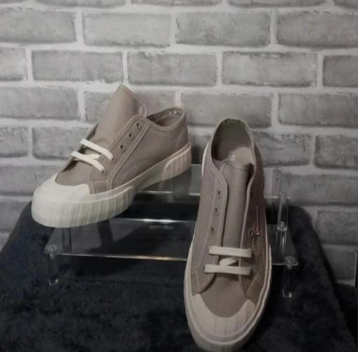 Buy & Sell Clacton-on-Sea Tendring - Photos for women's superga trainers