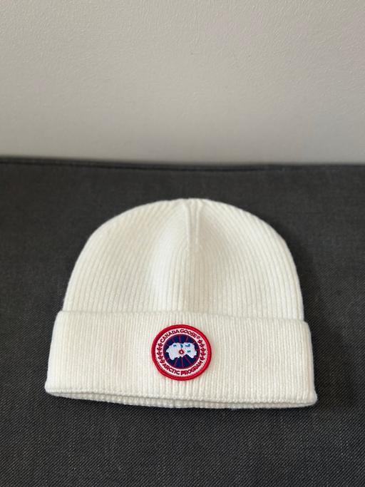 Buy & Sell Winchmore Hill North London - Photos for Canada goose beanie 