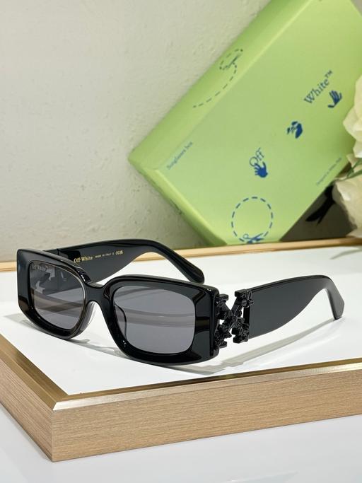 Buy & Sell Bushey Hertsmere - Photos for Off White Square Sunglasses Christmas Gift