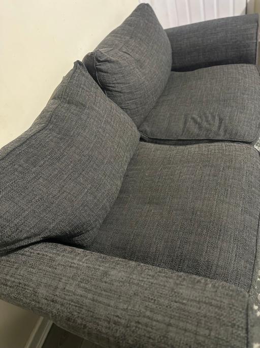 Buy & Sell Agbrigg Wakefield - Photos for 3 seater sofa