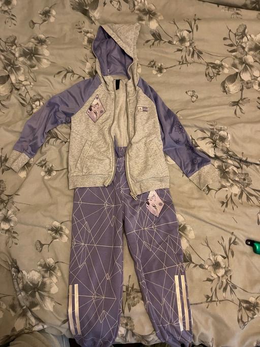 Buy & Sell Bloxwich Walsall - Photos for Adidas Tracksuit