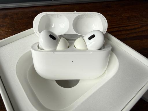 Buy & Sell Borough South East London - Photos for Apple AirPods Pro 2 Gen + MagSafe Case Boxed