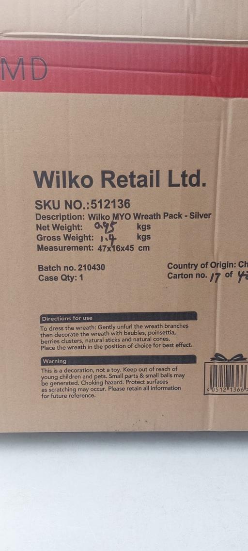 Buy & Sell Becontree Heath East London - Photos for Make your own wreath - silver decorations