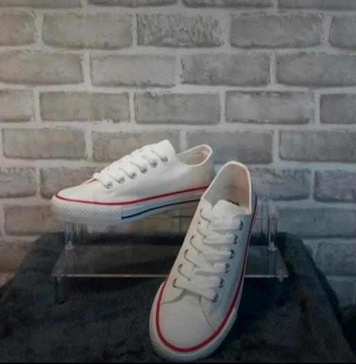 Buy & Sell Jaywick Tendring - Photos for woman's be you trainers size 4