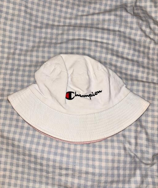 Buy & Sell Abington West Northamptonshire - Photos for Reversible Bucket Hat