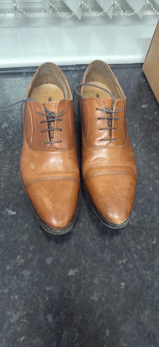 Buy & Sell Castle Industrial Estate Oldham - Photos for Shoes