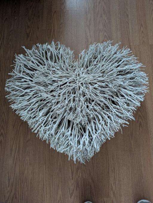 Buy & Sell Wellingborough North Northamptonshire - Photos for large white rustic twig love heart
