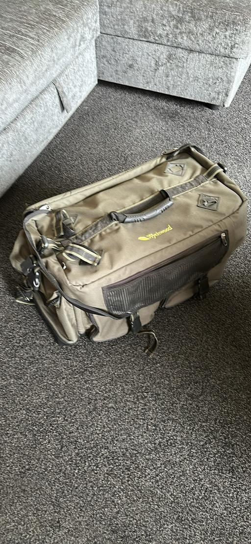 Buy & Sell Wolverley Village Wyre Forest - Photos for Wychwood fishing bag