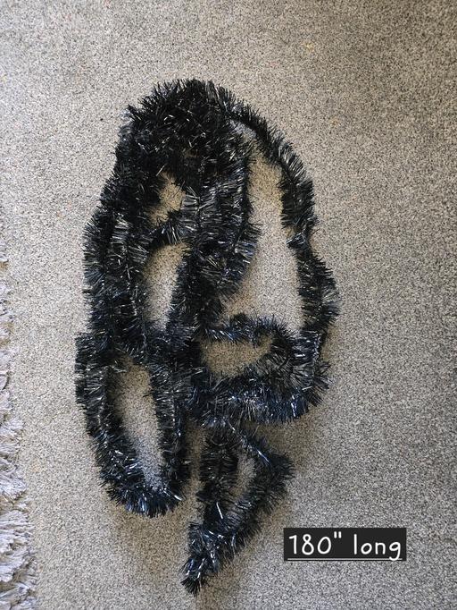 Buy & Sell Rowley Regis Sandwell - Photos for 15ft black Halloween tinsel