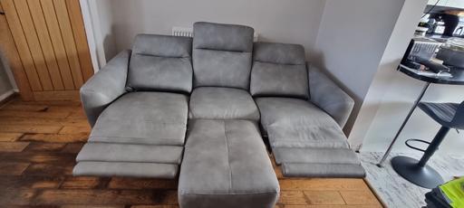 Buy & Sell Oldbury Sandwell - Photos for Dylan 3 seater electronic recliner sofa
