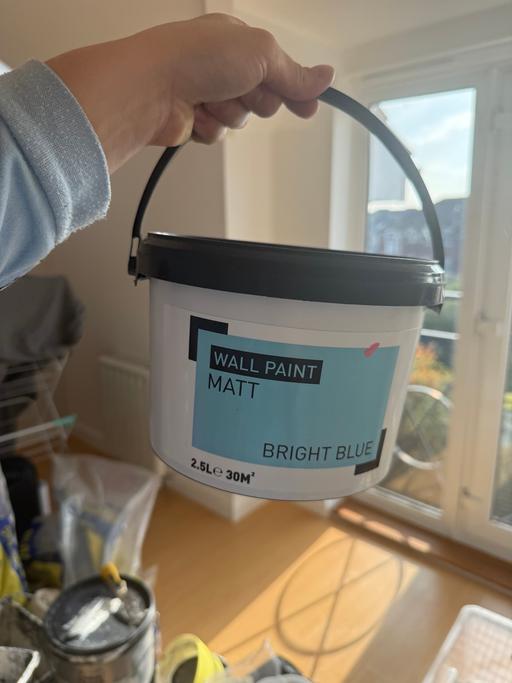 Classes Turnford Broxbourne - Photos for Blue paint