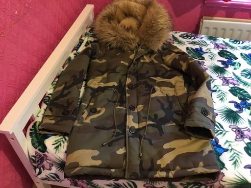 Buy & Sell Woodcross Wolverhampton - Photos for Thick Winter Coat Size 8