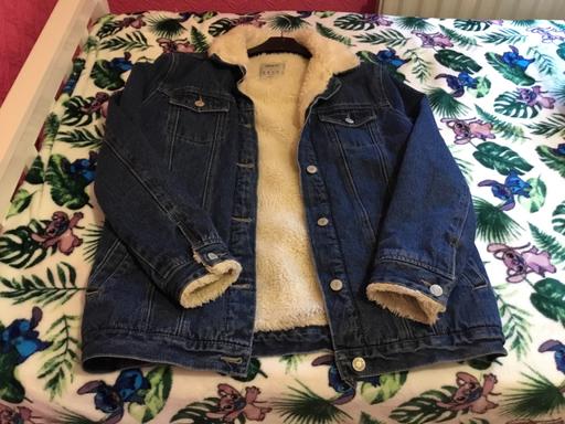 Buy & Sell Woodcross Wolverhampton - Photos for Ladies Fur Lined Denim Jacket Size 10