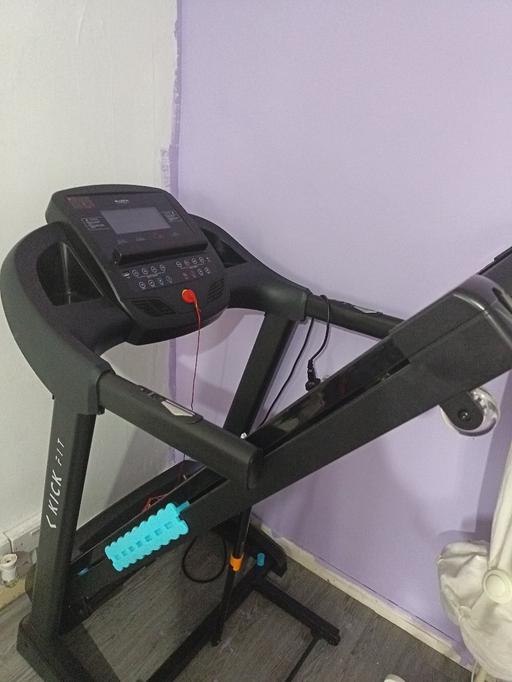 Buy & Sell Millwall East London - Photos for Folding treadmill