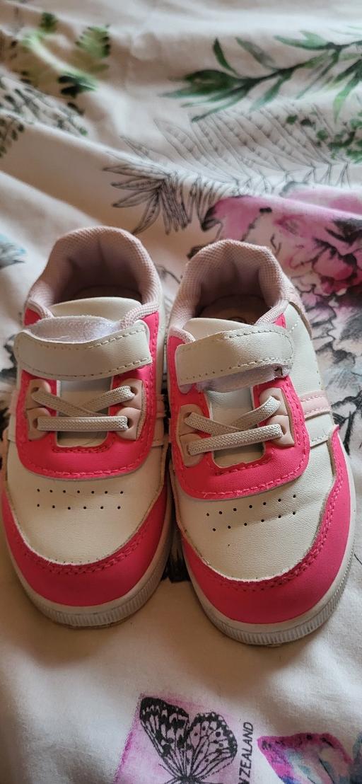 Buy & Sell Radcliffe Bury - Photos for girls trainers size 6