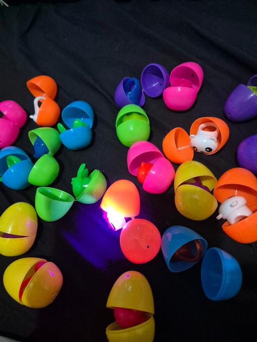 Buy & Sell Pellon Calderdale - Photos for Light up ring eggs x21