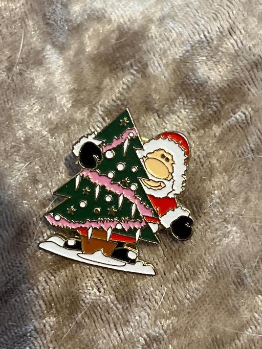 Buy & Sell Ovingdean Brighton - Photos for Vintage pin badge