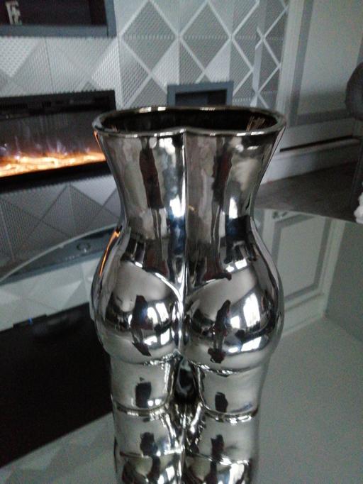 Buy & Sell Wednesfield Wolverhampton - Photos for H 12 inches vase